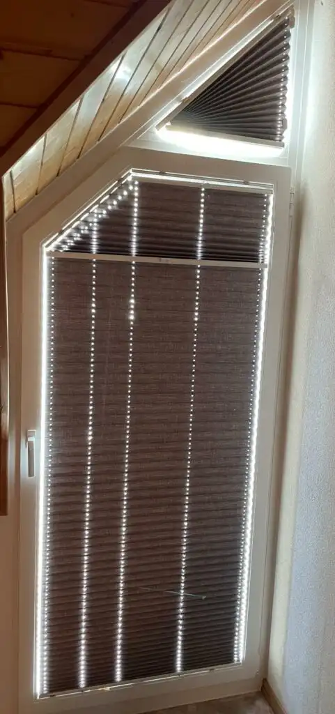 e44aef00 10ec 41d9 aa10 f2e1d1849d18 481x1024